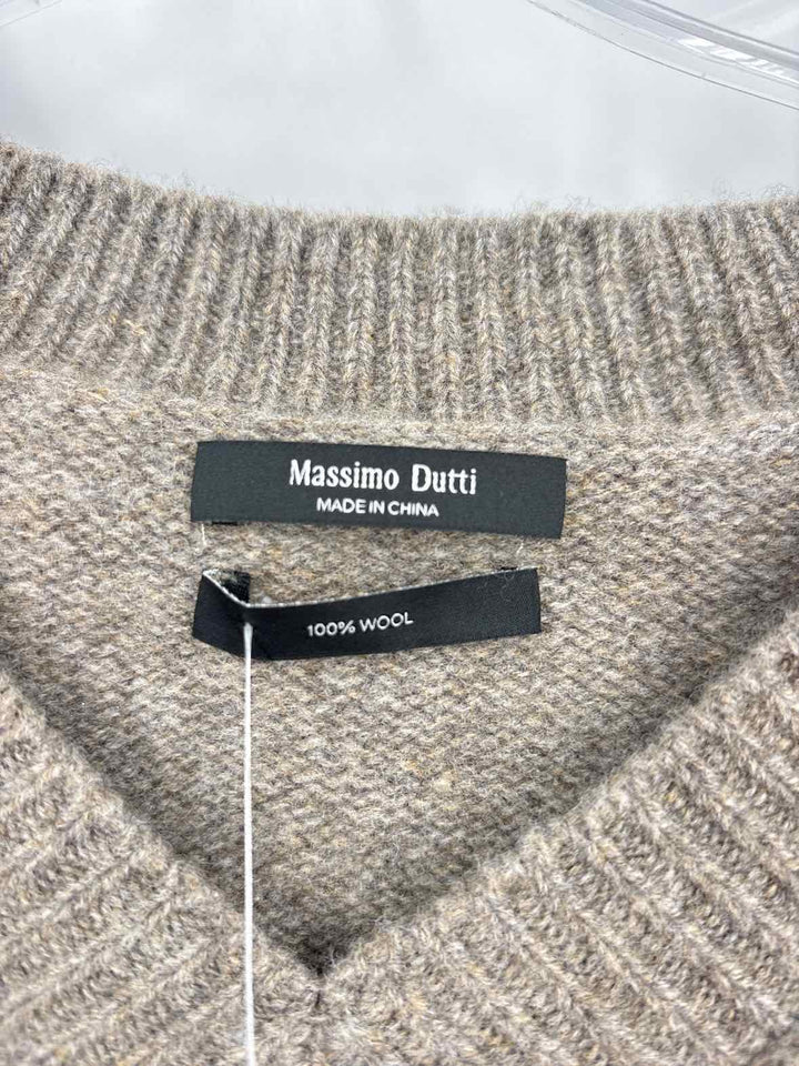 Size M MASSIMO DUTTI Gray Sweater