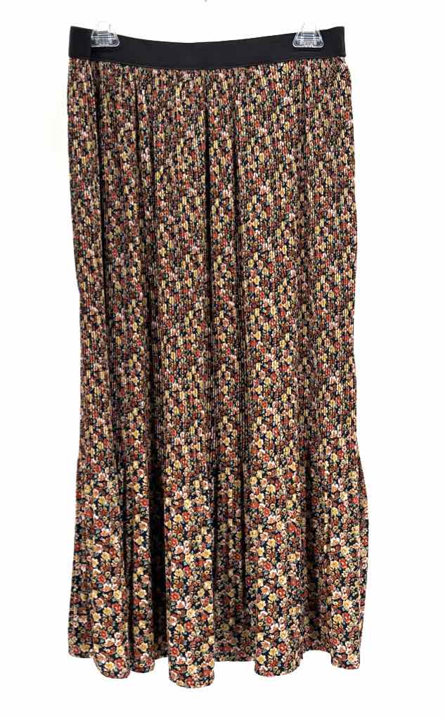 Size M Adrianna Papell Multi-Color Skirt