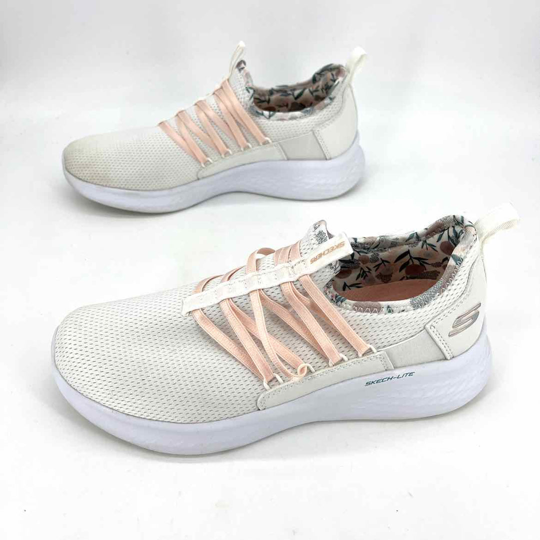 Shoe Size 7 Sketchers White Sneakers