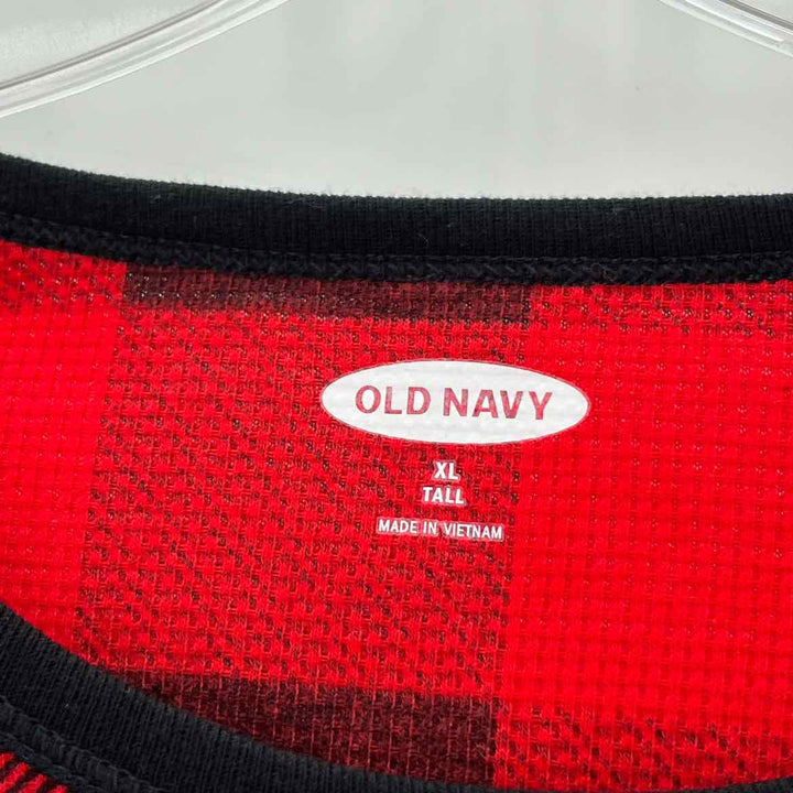 Size XL Old Navy Red Print Shirt
