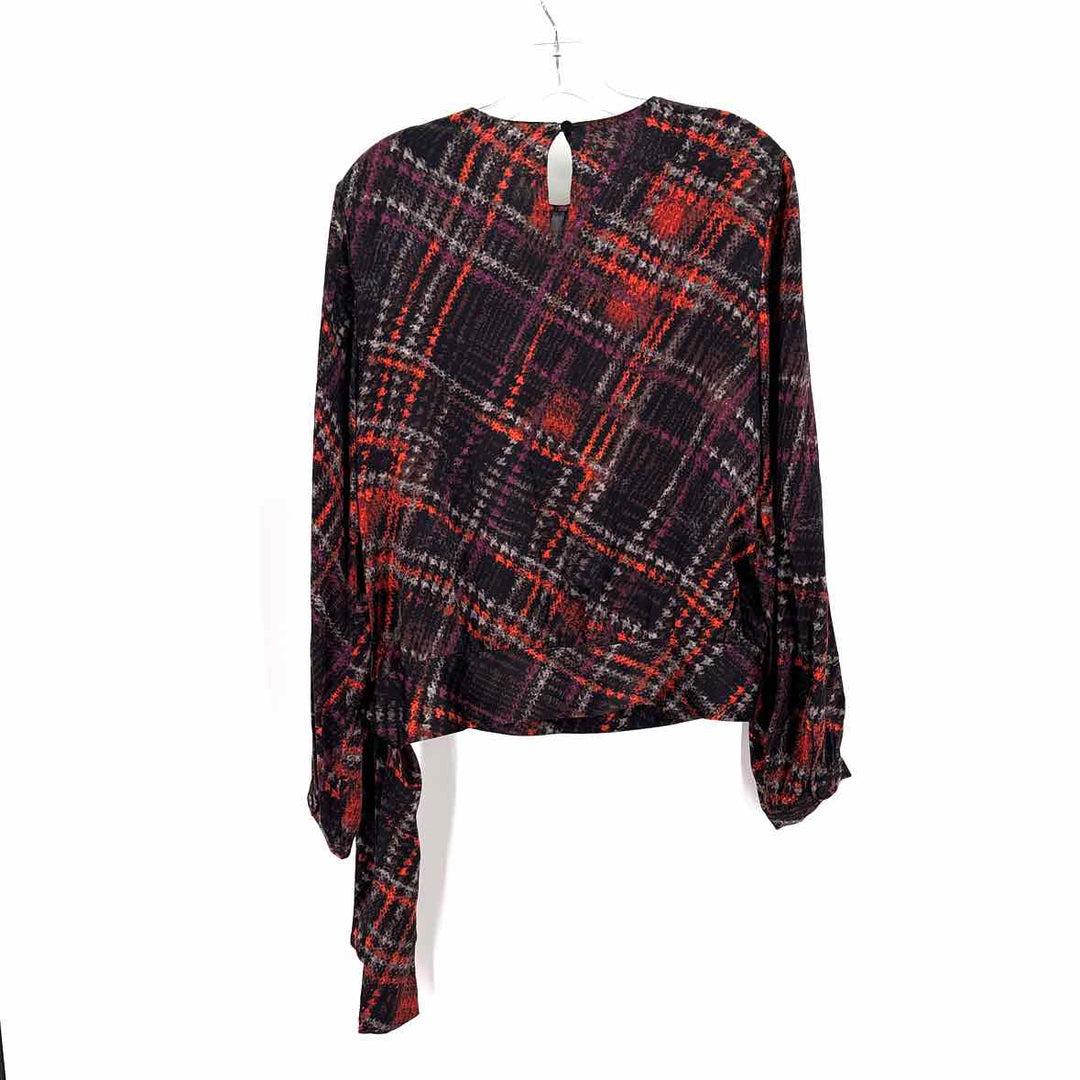 Size 10 WORTH Multi-Color Shirt