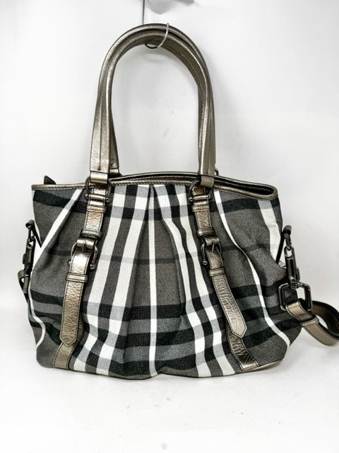 Burberry Luxury - Purse