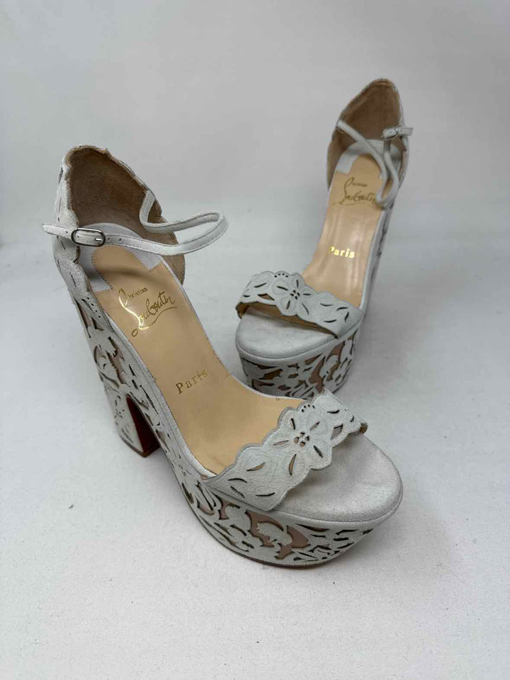 Shoe Size 8.5 CHRISTIAN LOUBOUTIN Ivory Suede Luxury - Sandals