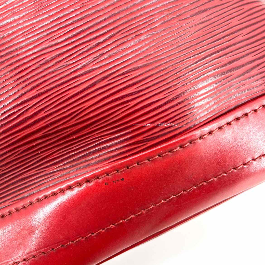 Louis Vuitton Luxury - Purse
