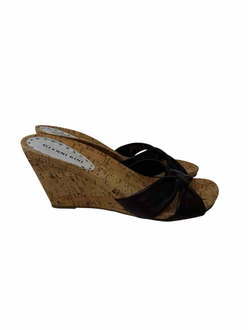 Shoe Size 8.5 Gianni Bini Brown Leather Sandals