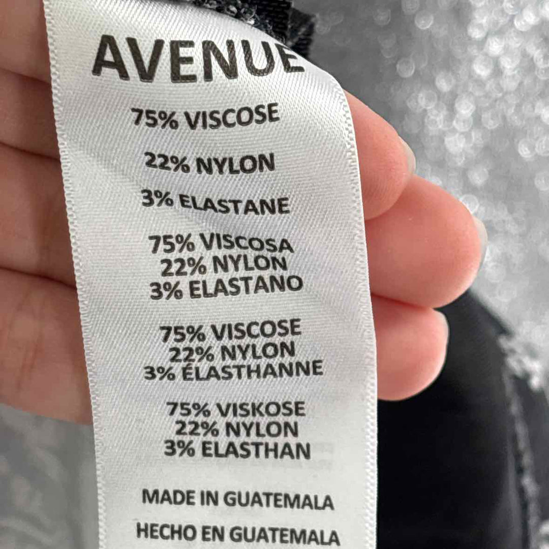 Size 24 AVENUE Black Pants
