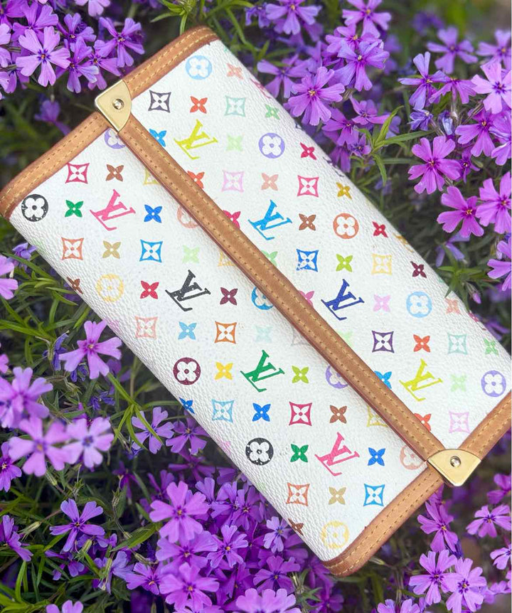 Louis Vuitton Luxury - Wallet