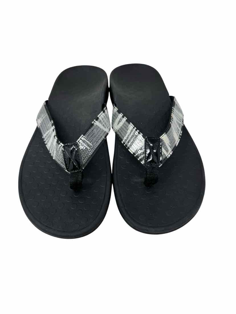Shoe Size 9 VIONIC Black Sandals