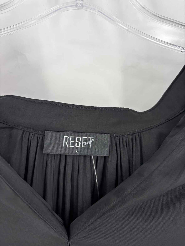 Size L Black Shirt