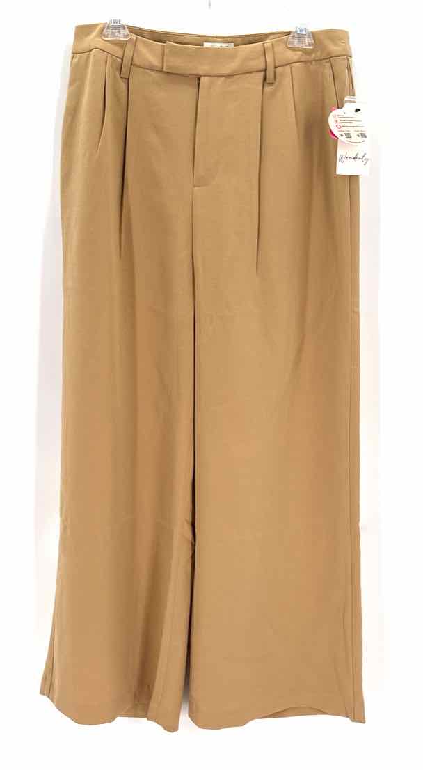 Size 8 WONDERLY Camel Pants