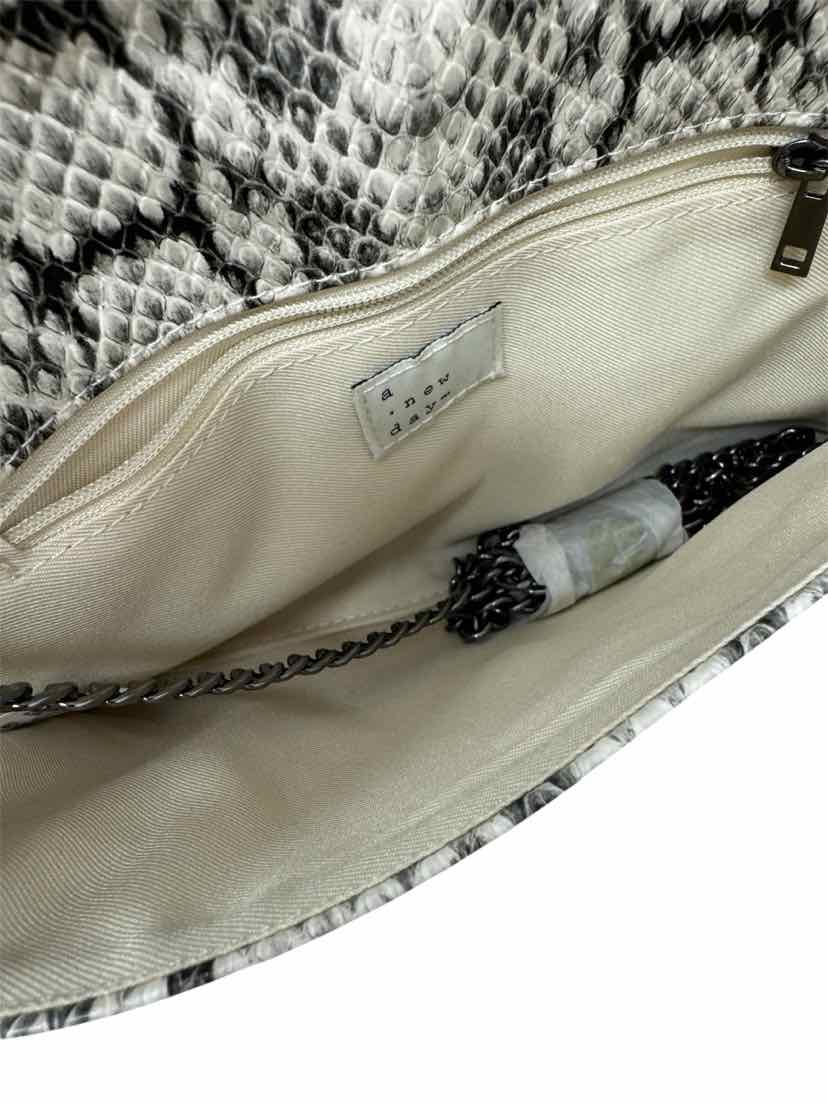A NEW DAY Purse