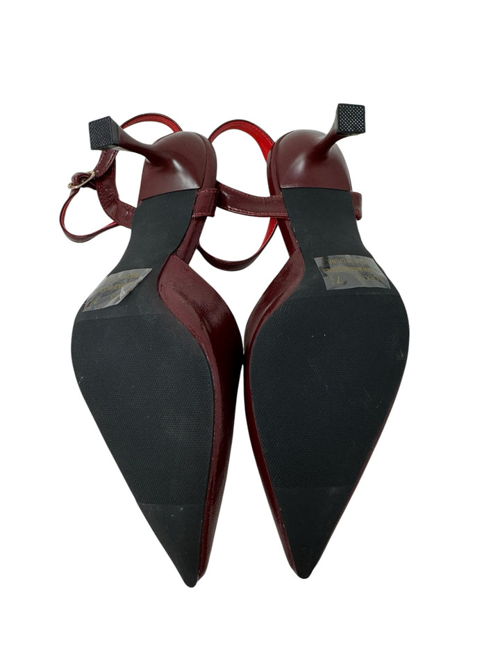 Shoe Size 7.5 Wine Pumps