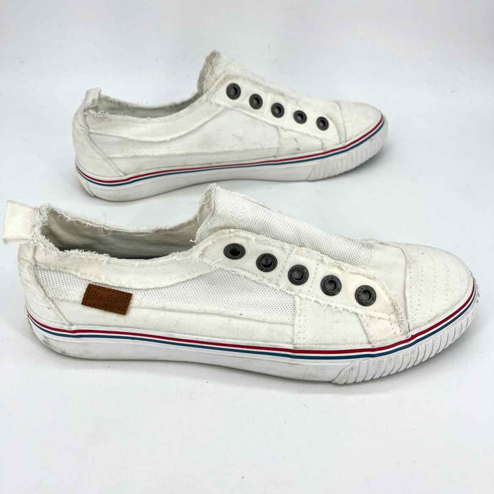 Shoe Size 9.5 BLOWFISH White Canvas Sneakers
