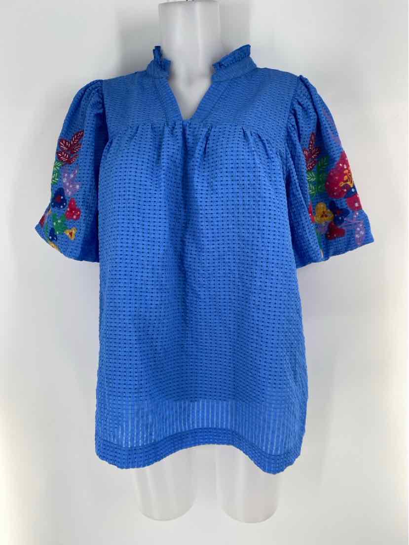 Size L Umgee Blue Shirt