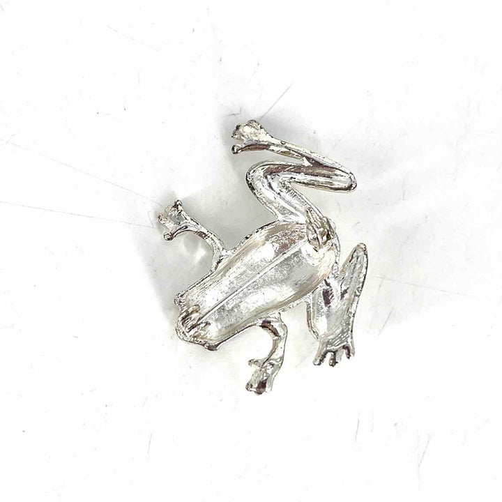 Brooch