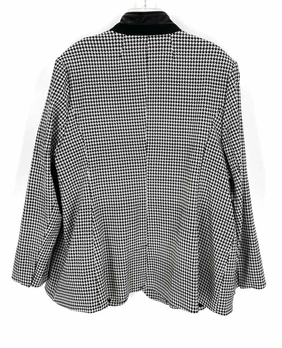 Size 28 LANE BRYANT Black Jacket