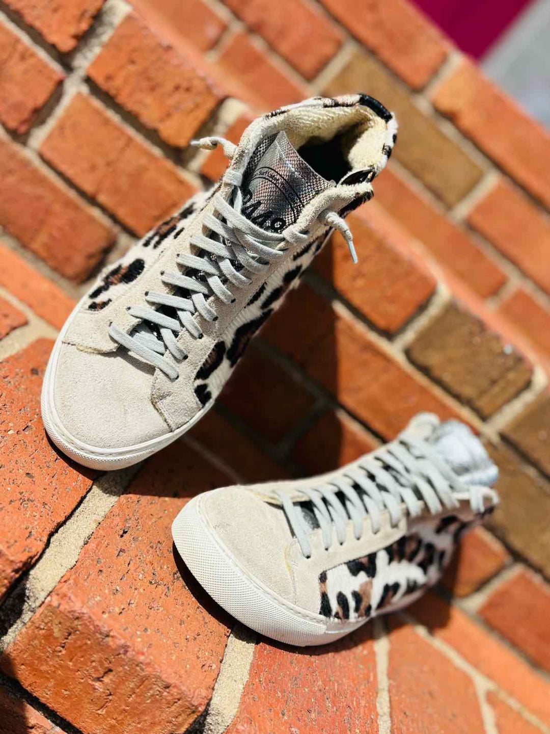 Shoe Size 40 P448 Multi-Color Sneakers