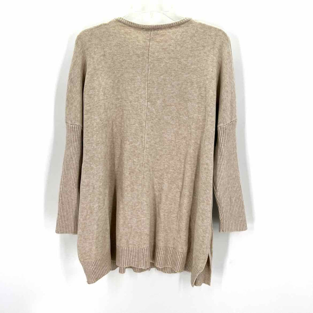 Size L/XL Beige Sweater