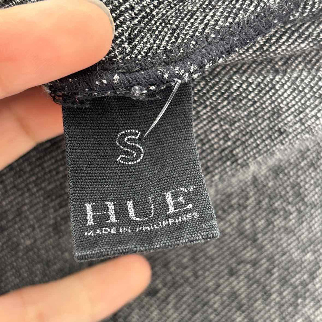 Size S HUE Black Print Pants