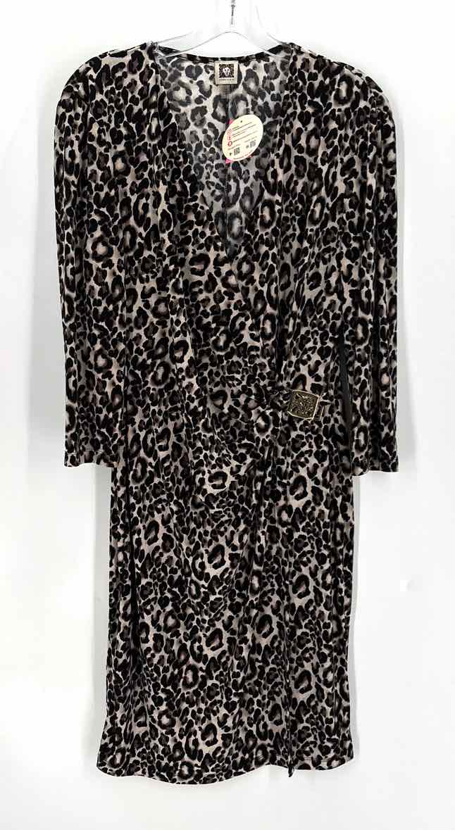 Size 14 Anne Klein Multi-Color Knit Shirt