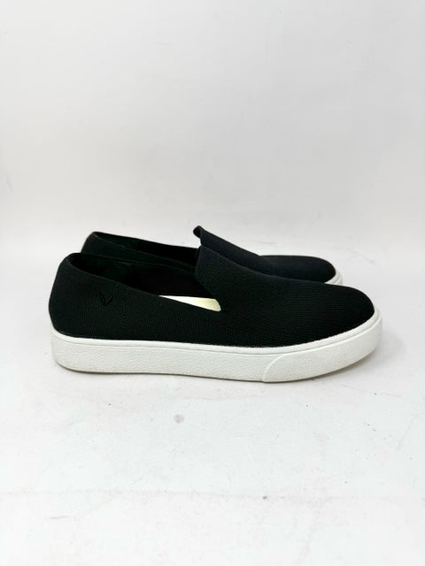 Shoe Size 8 Black Flats