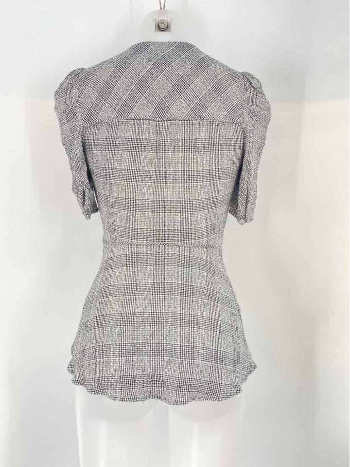 Size 2 VERONICA BEARD Black/White Shirt