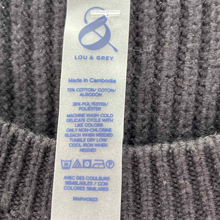 Size M Black Sweater