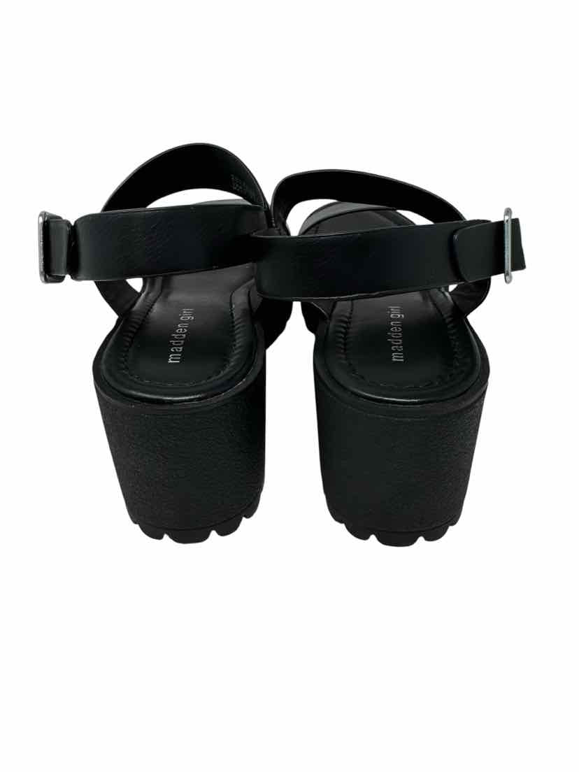 Shoe Size 10 MADDEN GIRL Black Sandals