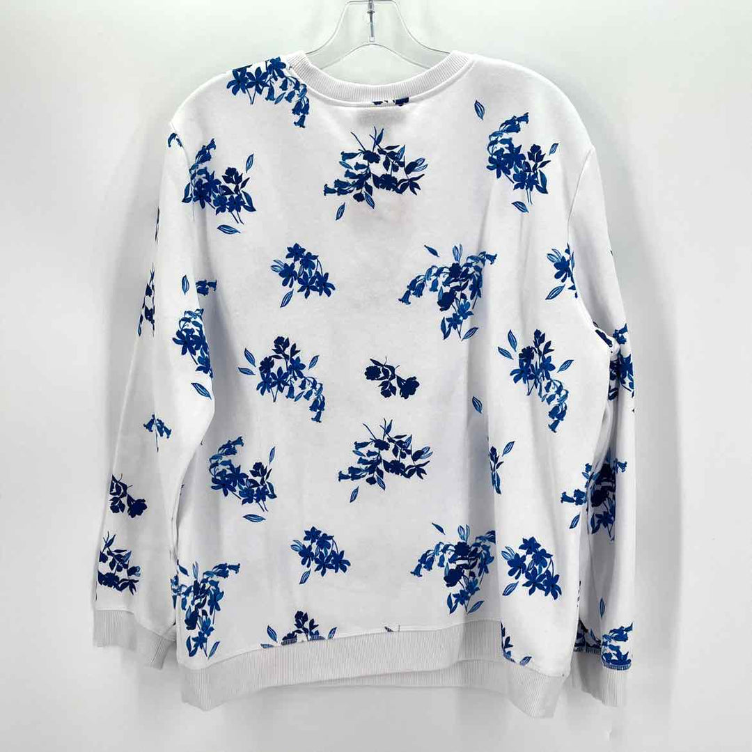 Size M Style & Co White Shirt