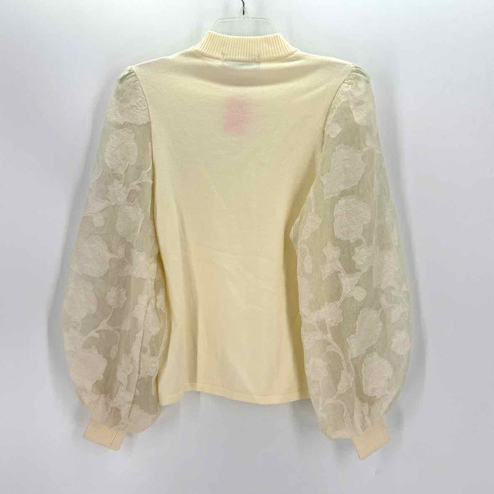 Size L FABRIK Ivory Sweater