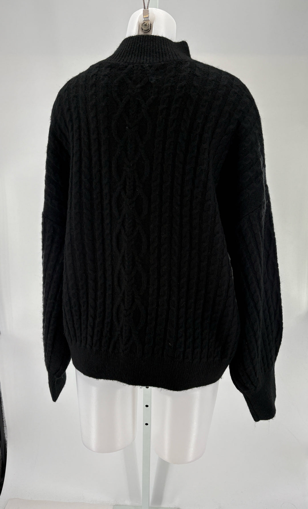 Size 2X Vince Camuto Black Sweater