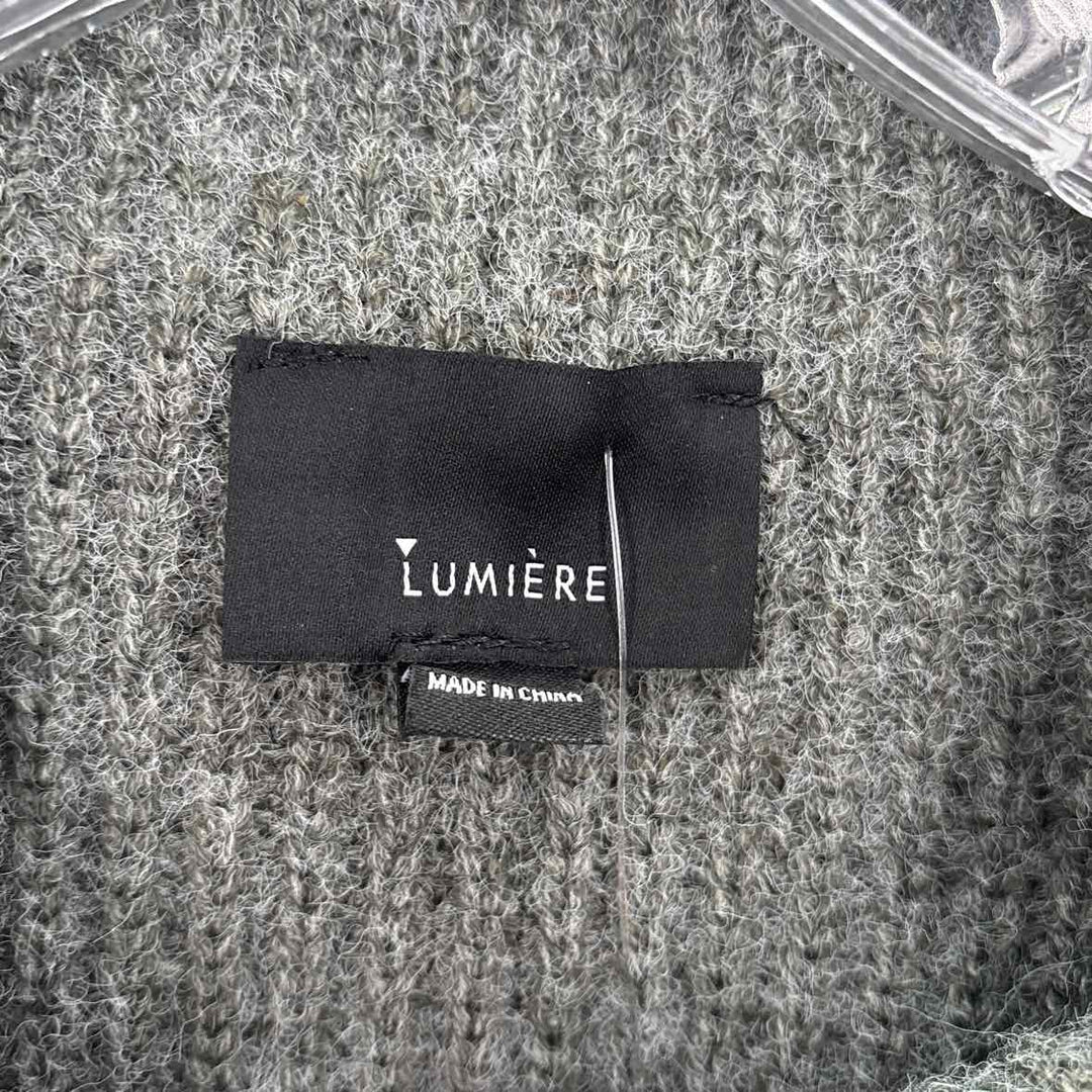 Size L Gray Sweater