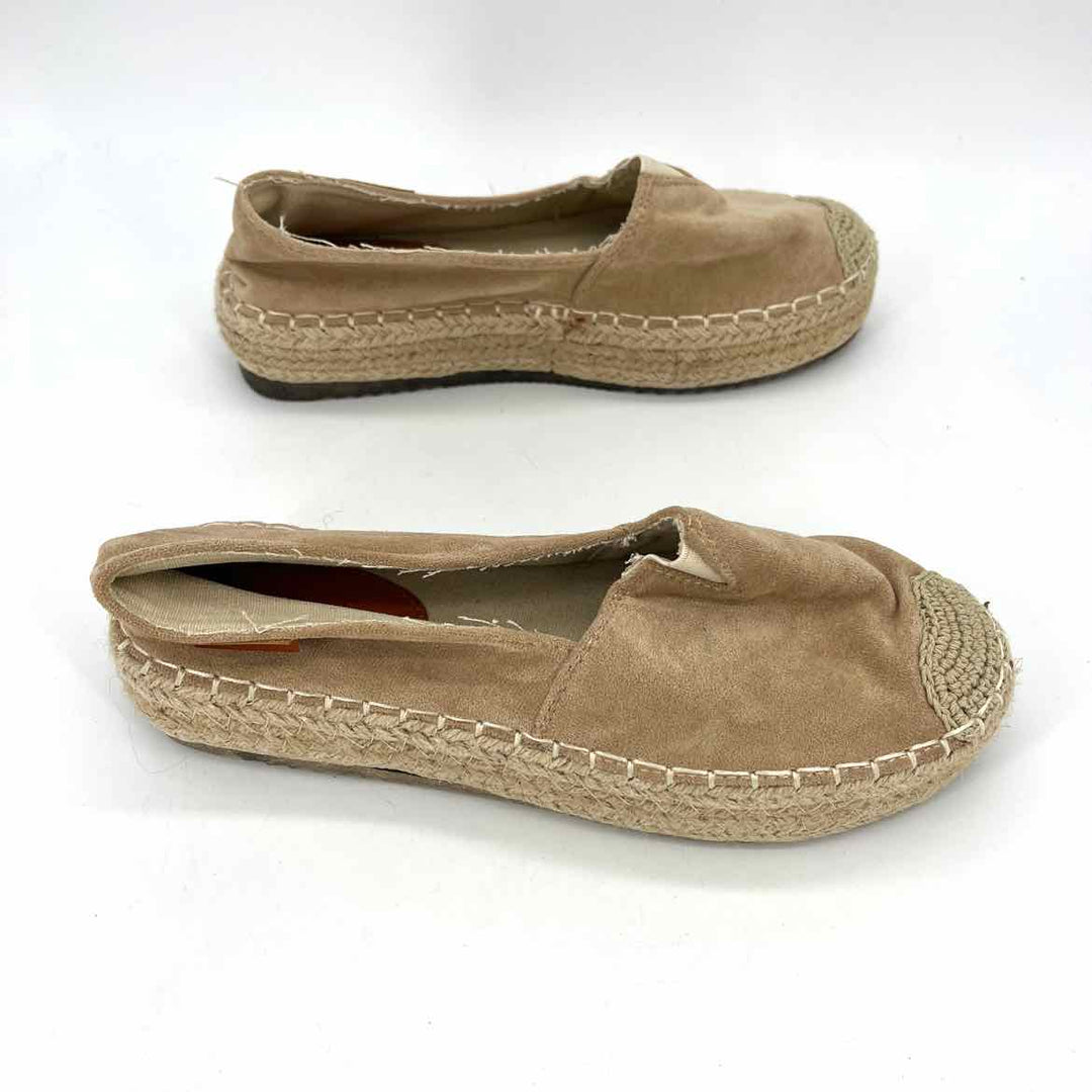 Shoe Size 7 WILD DIVA Tan Wedge