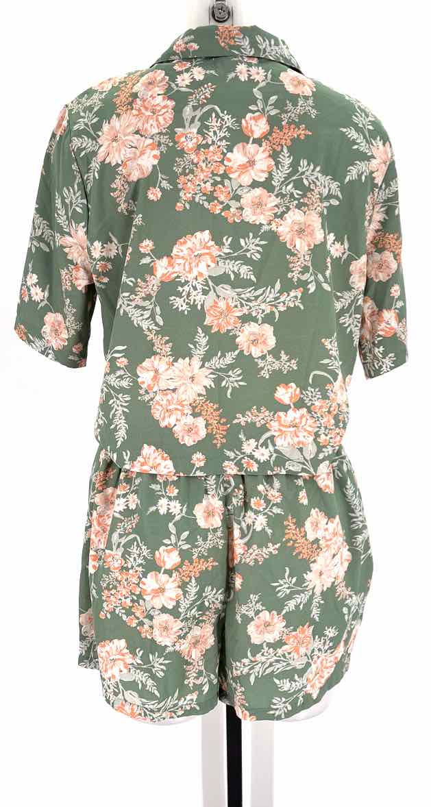 Size M Cupcakes & Cashmere Sage Pajamas
