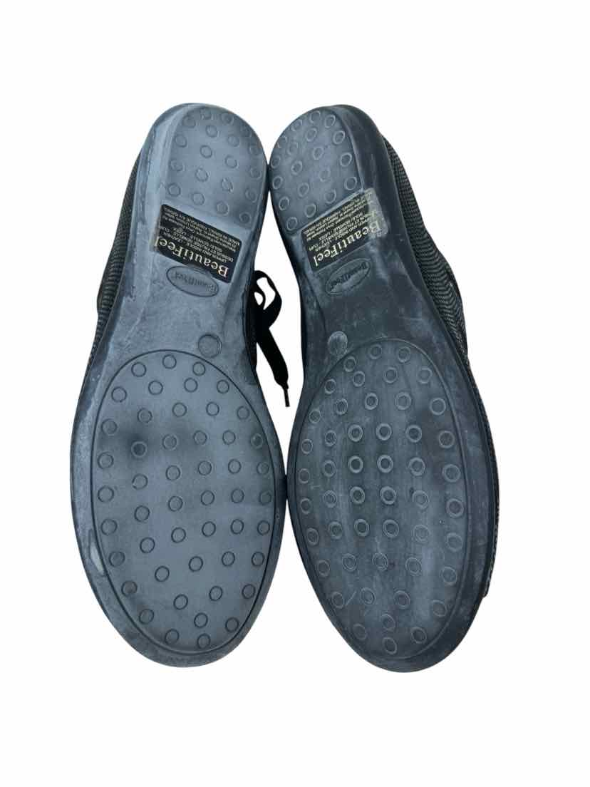 Shoe Size 40 Black Sandals