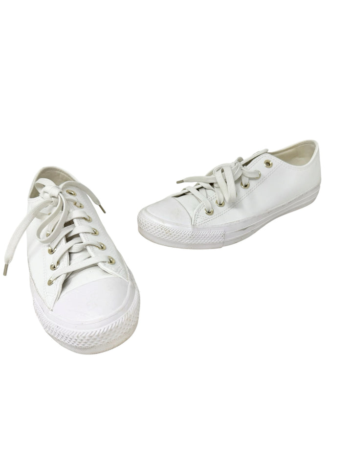 Shoe Size 8 Converse White Sneakers