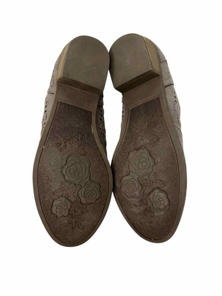 Shoe Size 8 CARLOS Tan Suede Boots