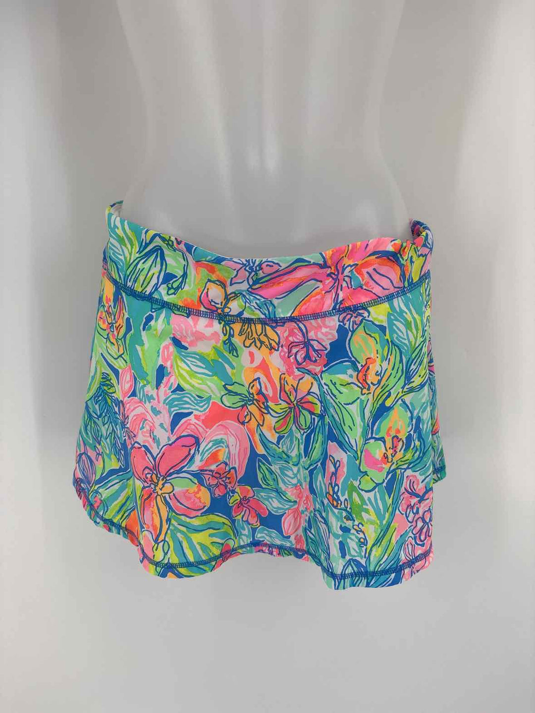 Size M Lilly Pulitzer Multi-Color Shorts