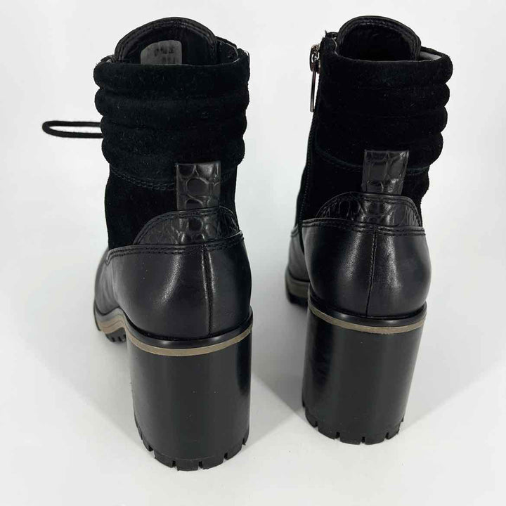 Shoe Size 7 Vince Camuto Black Boots