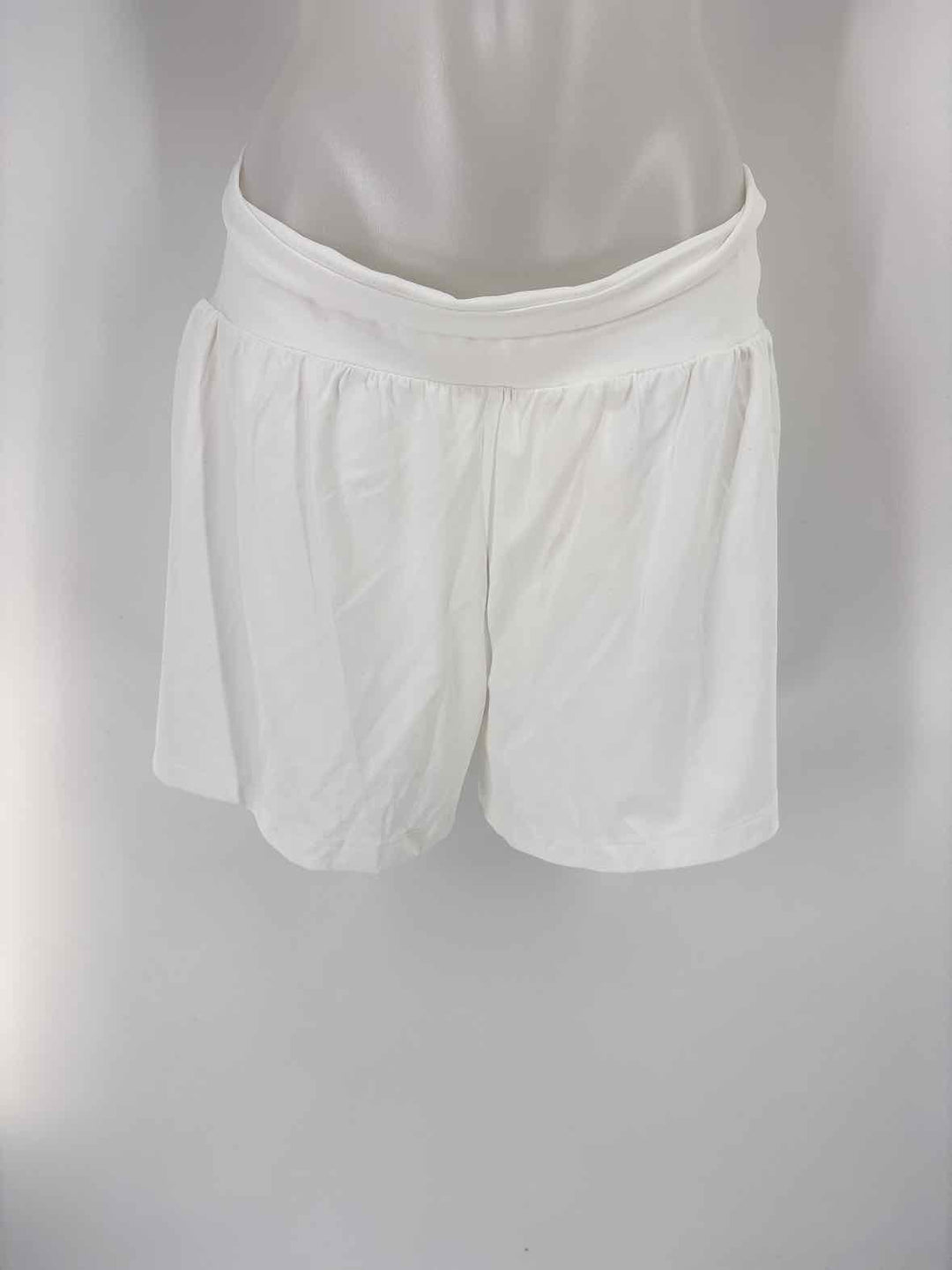 Size XL HALARA White Shorts