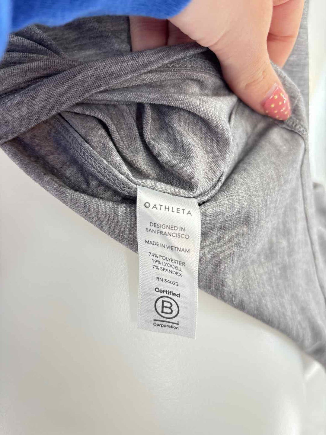 Size S Athleta Gray Shirt