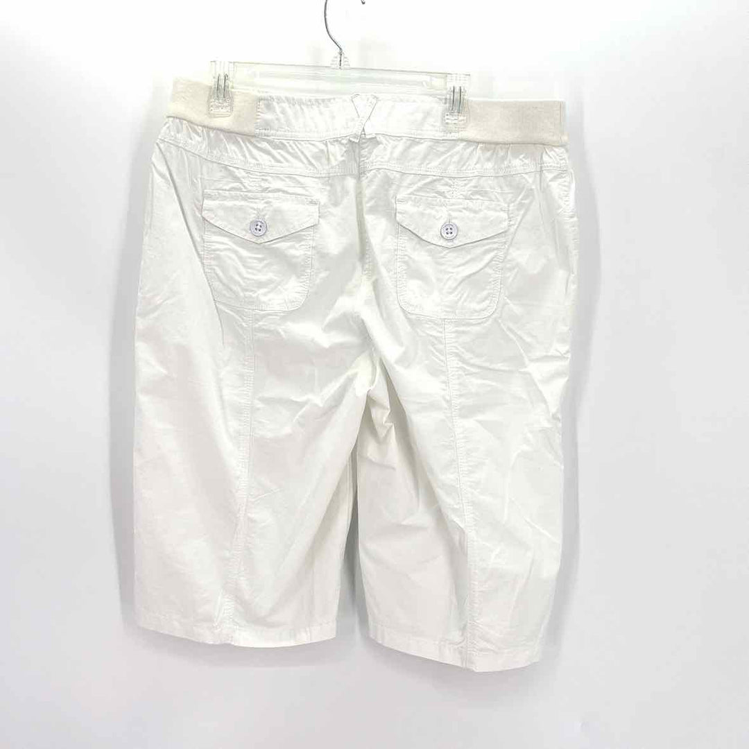 Size 3 Chico's Ivory Shorts