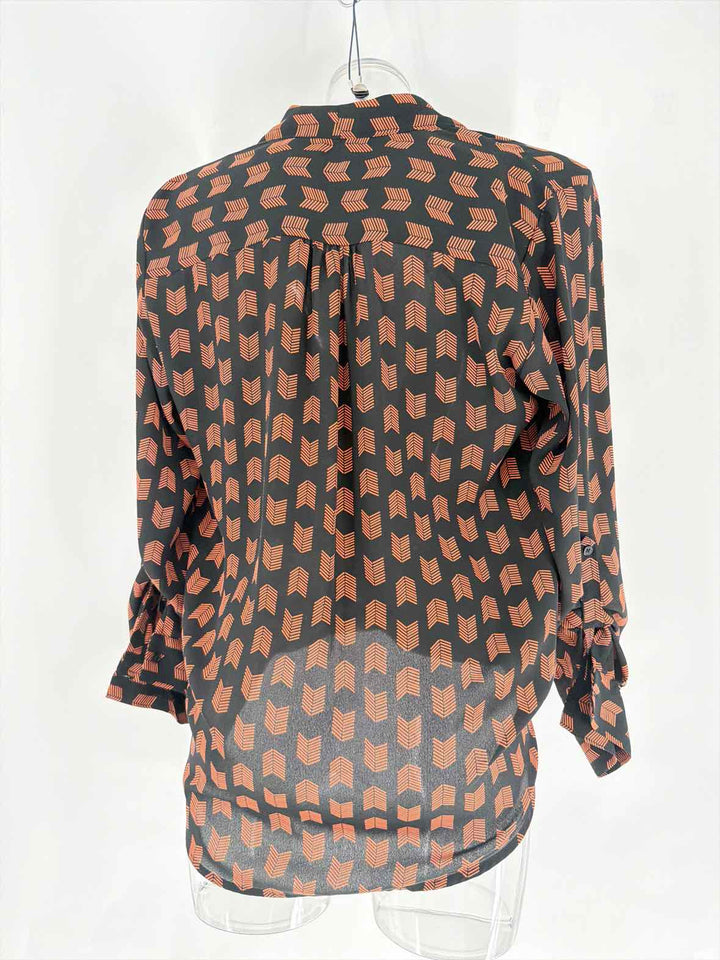 Size M PLEIONE Black Shirt