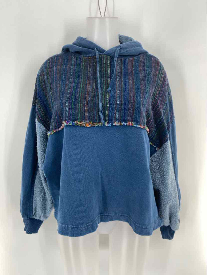 Size S BDG Blue Sweater