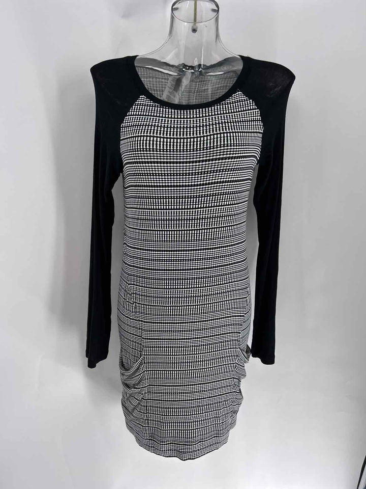 Size L BCBG Black Print Dress