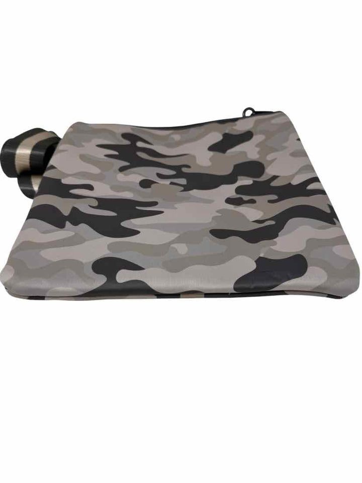 HAUTE HIPPE Purse