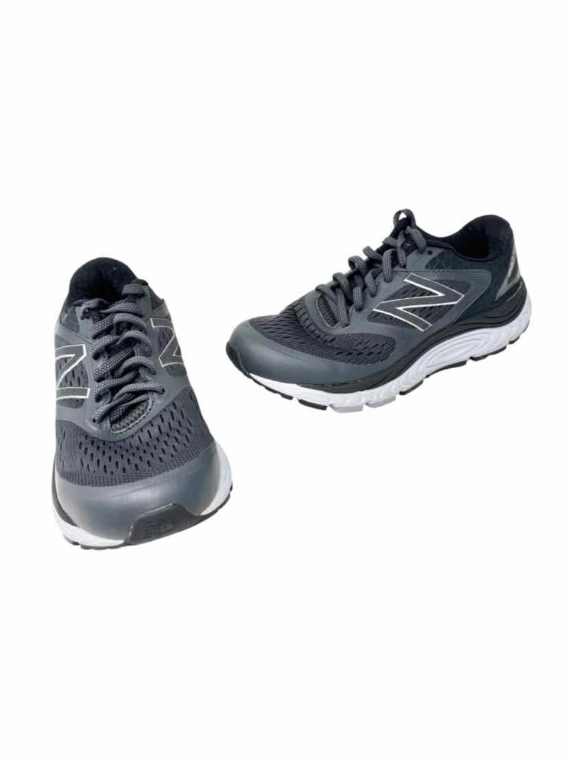 Shoe Size 9.5 New Balance Black Sneakers