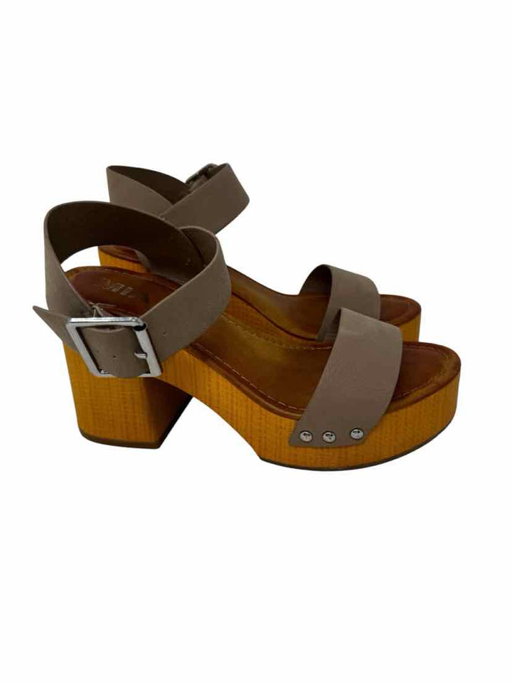 Shoe Size 7 MIA Brown Sandals