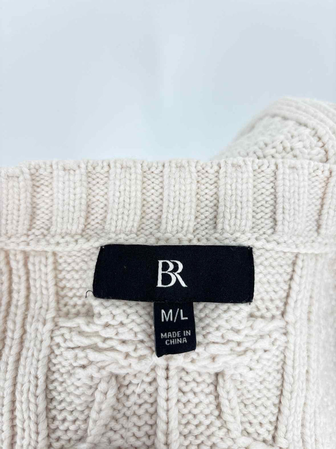 Size M/L Banana Republic Ivory Knit Sweater