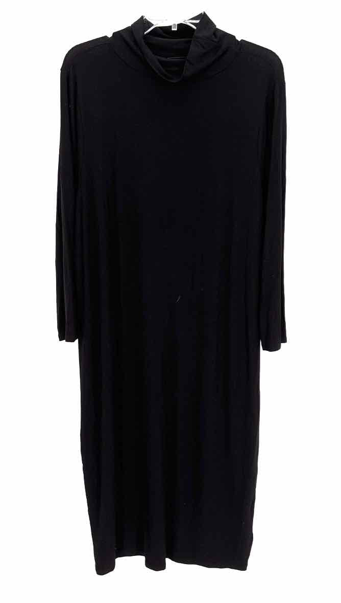 Size 2X Torrid Black Dress